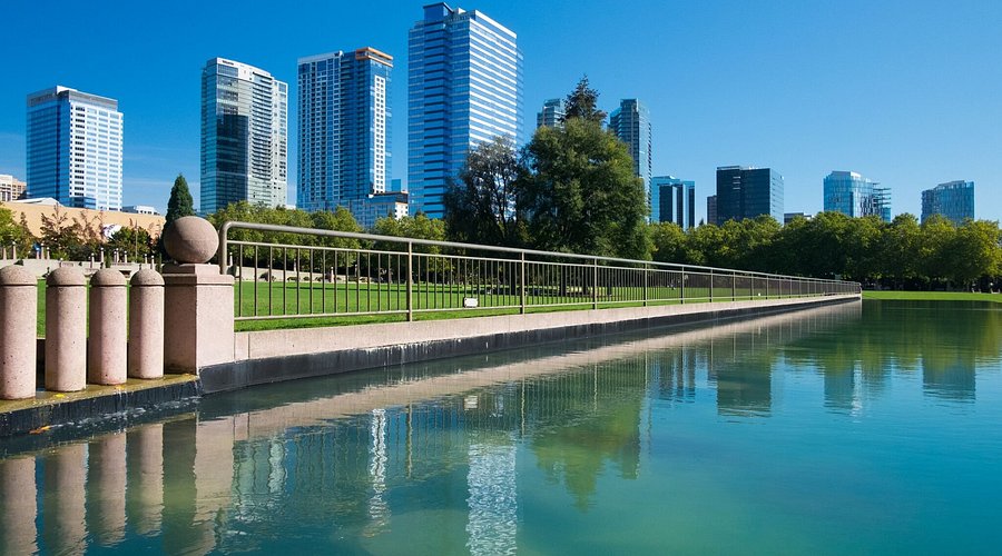 Bellevue Downtown Park